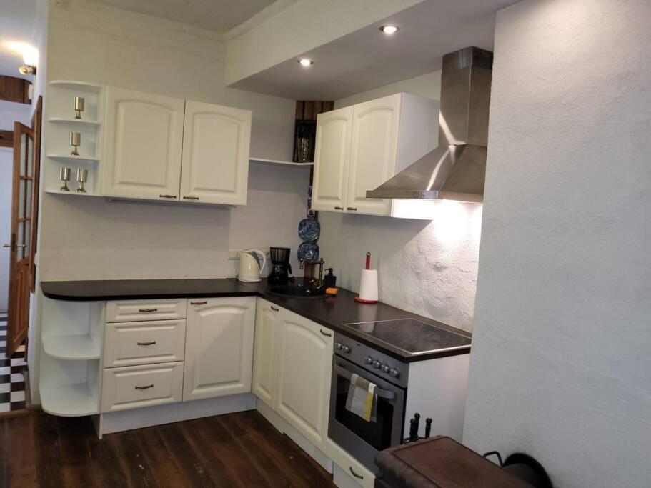 Apartament Medieval Unit With Sauna Tallin Zewnętrze zdjęcie